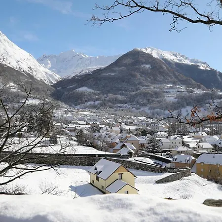 Classe 5 Etoiles Avec Bain Nordique Entierement Neuf 吕兹-圣索沃尔