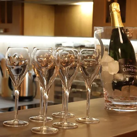 Chalet Classe 5 Etoiles Avec Bain Nordique Entierement Neuf *