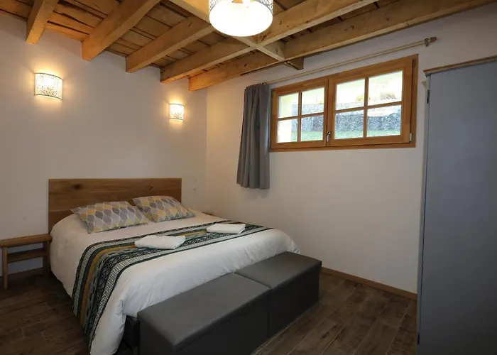 Classé 5 étoiles Avec Bain Nordique Entièrement Neuf